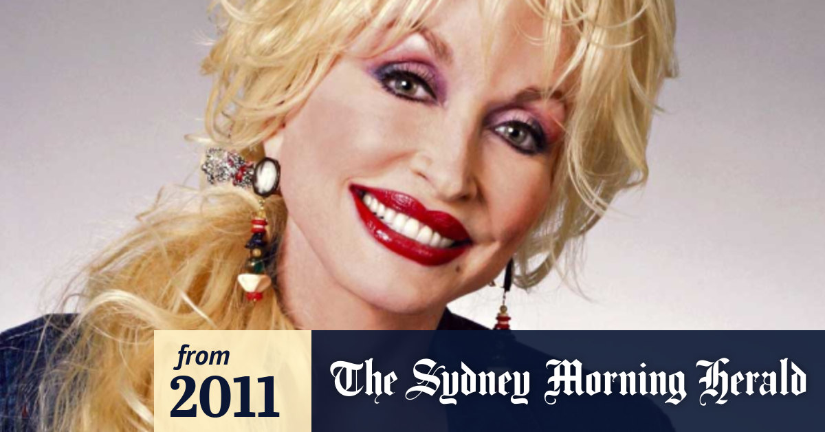 Dolly Parton returns to Australia after nearly 30 years